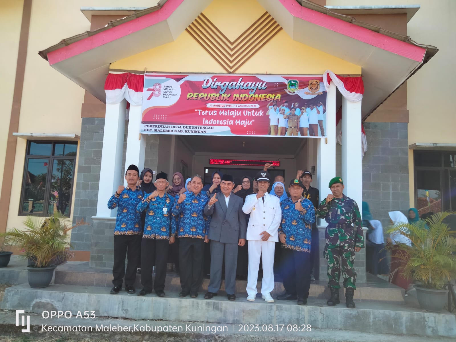Upacara peringatan HUT RI ke 78 Pemerintah Desa Dukuhtengah
